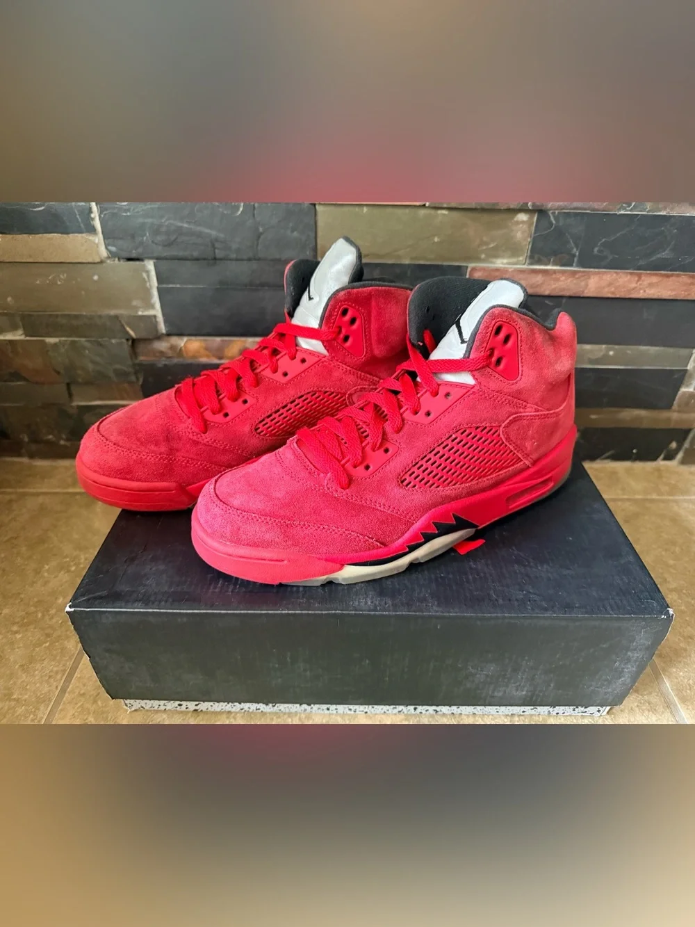 Jordan 5 Red Suede Size 9.5 Great Condition Original Box Men’s FAST SHIPPING